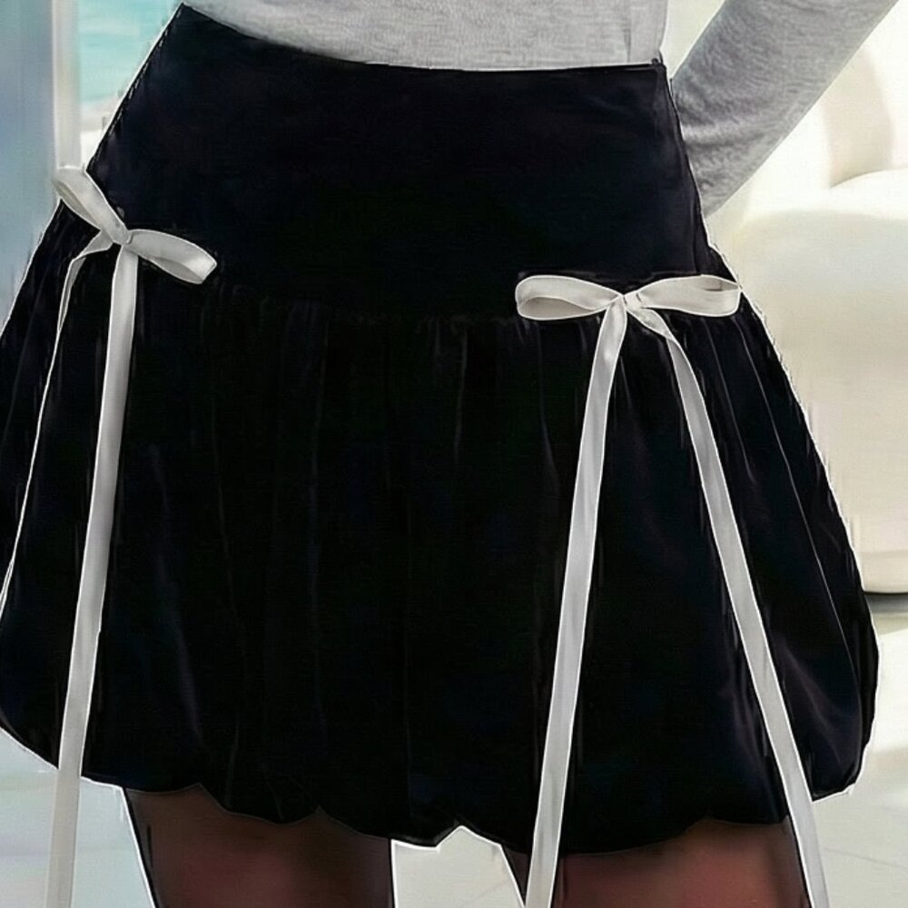 $128 Lisa Says Gah Scarlett black velvet Bubble Mini Skirt lt gray ribbons M - Picture 3 of 9